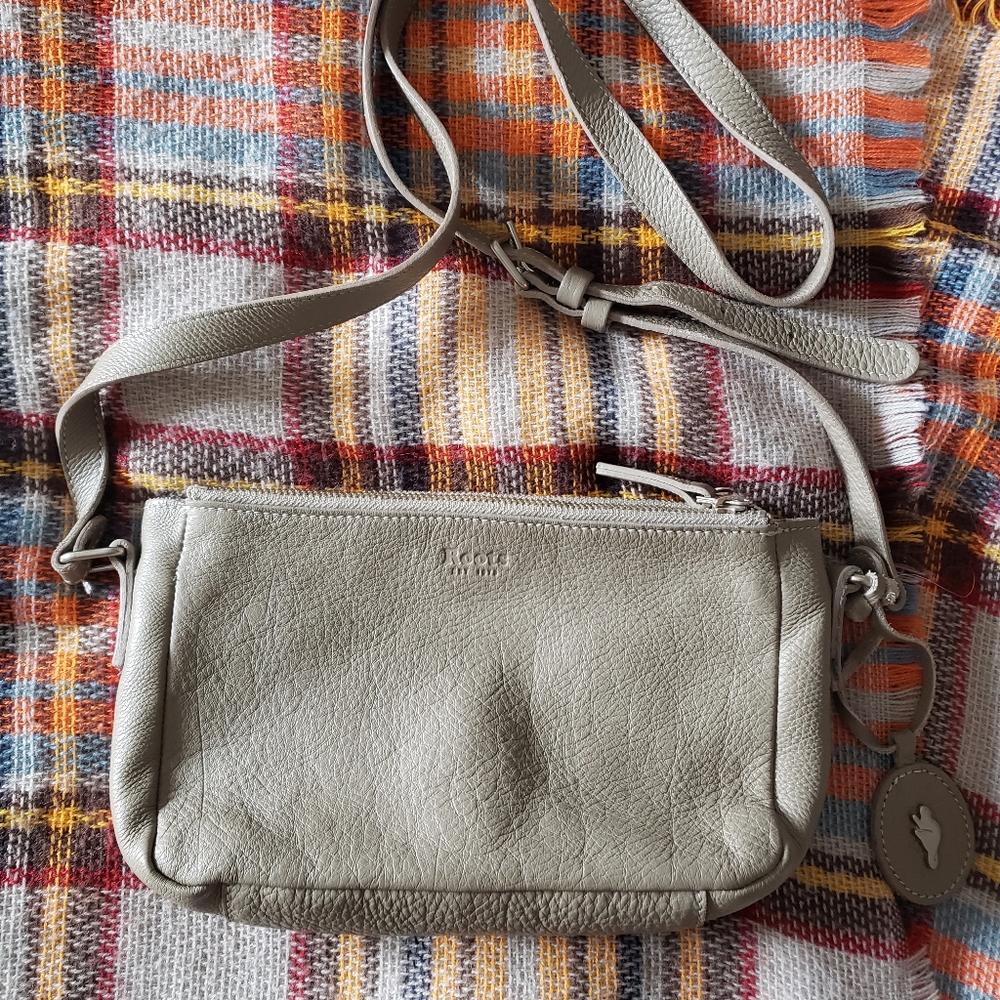 Roots Crossbody Tan/Grey